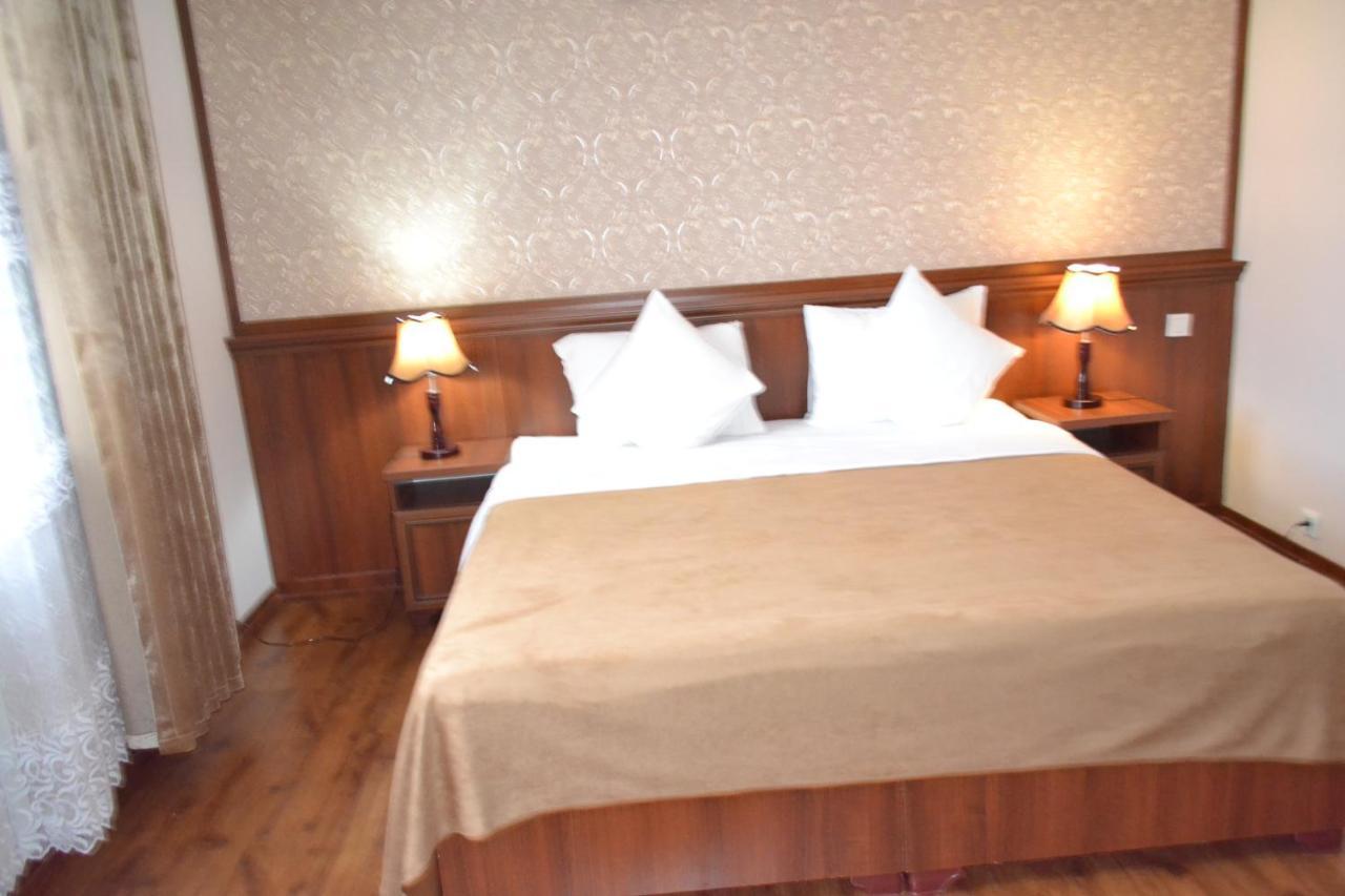 Erkin Palace Hotel 希瓦 外观 照片